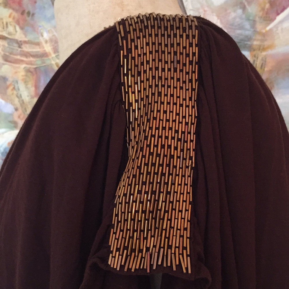 By Deep Los Angeles Lap Front Beaded Top - Picture 5 of 8
